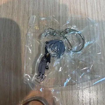 18TRIP 하치노야 나기 츠마마레 아크릴 키링 에이트리