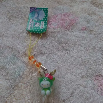 홋카이도 한정 헬로키티 라벤더 에조사슴 클리어 비즈 스트랩