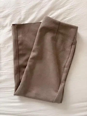 [ Spick and Span ] 베이지 스웨이드풍 타이트 스커트