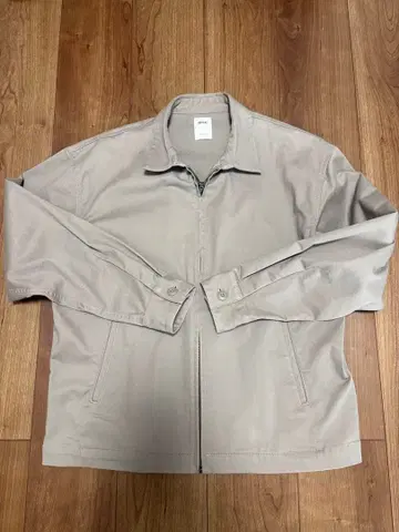 RHC 베이지 점퍼