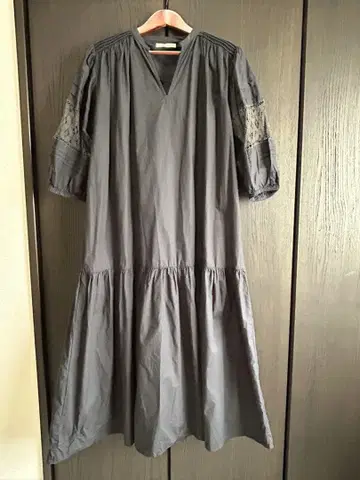 T-tree 블랙 롱 원피스