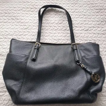 블랙 가죽 숄더백