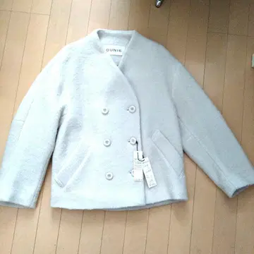 LOUNIE 아이보리 노카라 코트