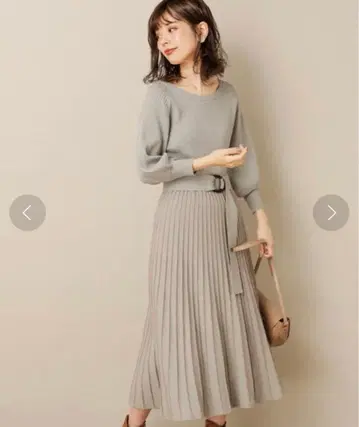 natural couture 배색 니트 플리츠 원피스