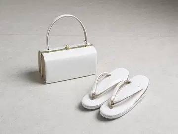 [ 새상품 ] 가죽 느낌 조리 백 세트 (화이트) W44007