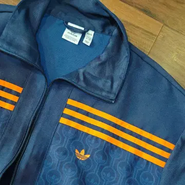 adidas 70S 오버 사이즈 트랙 자켓