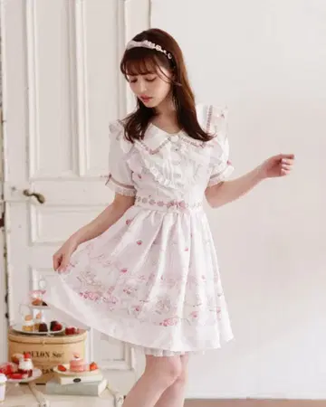 LIZLISA Sugary Treats 피크닉 패턴 원피스 핑크