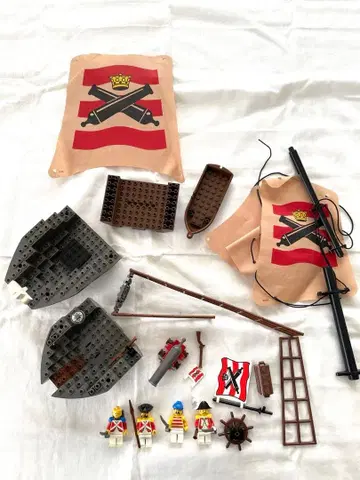 레고 해적 부품