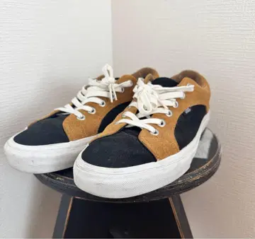 VANS 램핀 스웨이드 28.5cm