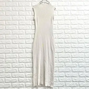 스나이델 슬리브리스 니트 롱 기장 원피스