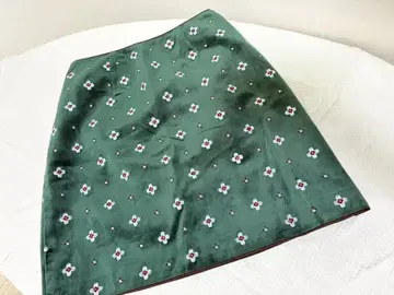 Lily Brown 꽃무늬 자수 타이트 스커트 그린