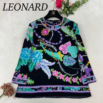 J423 XL 레오나르 꽃무늬 실크울 티셔츠 여성용