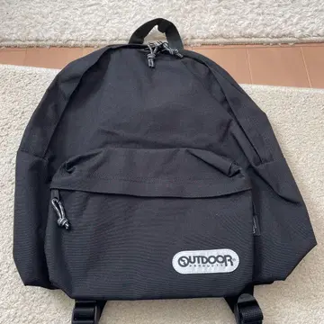 OUTDOOR PRODUCTS 블랙 백팩