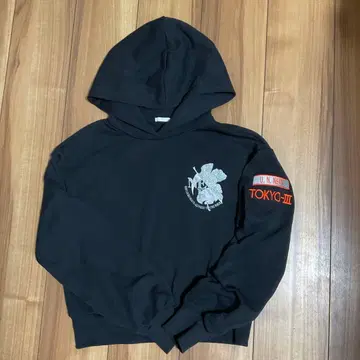 에반게리온 TOKYO-III 후드 부착 크롭 후드티