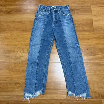 MOUSSY 하이웨스트 스트레이트 데님 사이즈 23