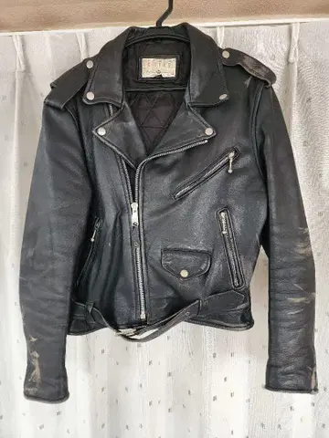 CUIRS LONDON 더블 라이더 자켓 M 사이즈 블랙