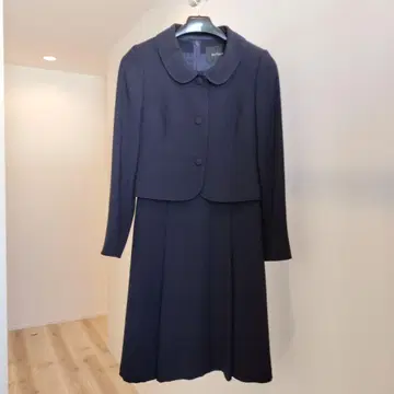 도쿄 소와르 Reflect 포멀 슈트 9호 네이비