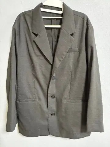 Mila Owen 그레이 테일러드 자켓