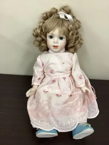 모던 비스크 인형 여아 No.237