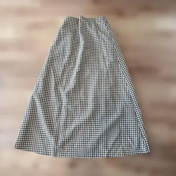체크 무늬 롱 스커트