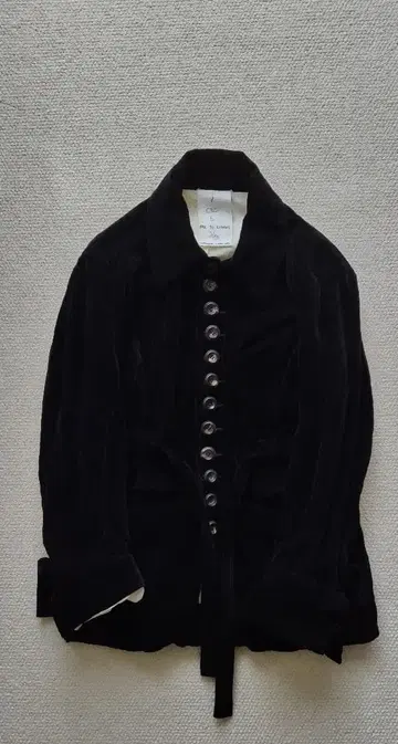 John alexander Skelton 벨벳