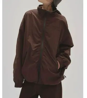 [ 정품 ] 투데이풀 Useful Zip Blouzon