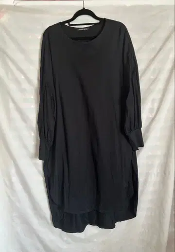 미즈이로 인드 긴팔 튜닉 블랙