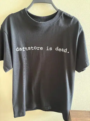 daftstore is dead. T셔츠 블랙