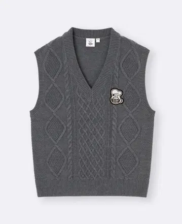 GU x 별의 커비 콜라보 케이블 니트 베스트