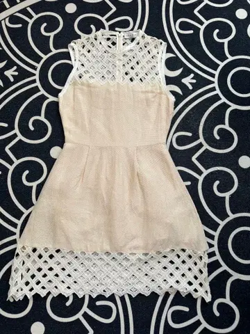 sandro 슬리브리스 무릎 기장 원피스