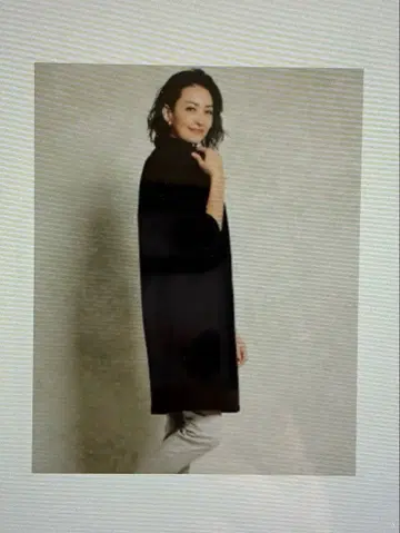 Doclasse 피크 웜 롱 하이넥 튜닉 블랙