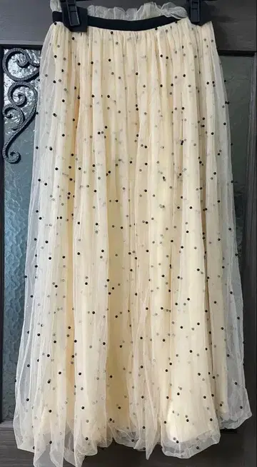 eimy istoire 발드 도트 플레어 샤샤 스커트