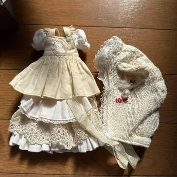 nontan 님 브라이스 아웃핏 세트