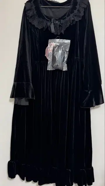 [ 4L ] 룸 원피스 쿠라로리 쿠루미 빅 사이즈 블랙