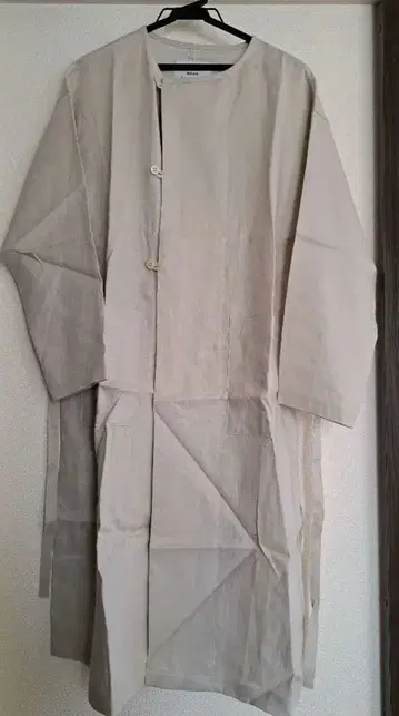 GRANDMA MAMA DAUGHTER 베이지 긴팔 셔츠