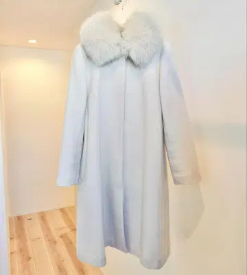 저스길리티 퍼 베이지 롱 코트 사이즈 1 S