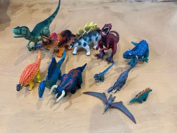 아니아 공룡 피규어 세트 12체