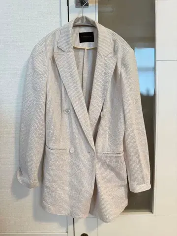 투모로우랜드 테일러드 자켓