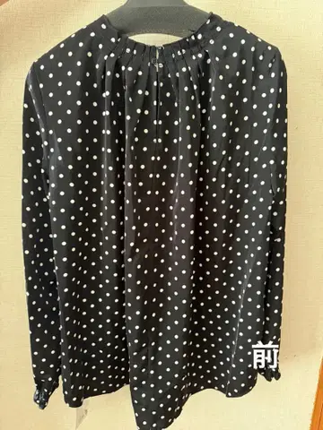 흑백 도트 패턴 긴팔 블라우스 택 포함