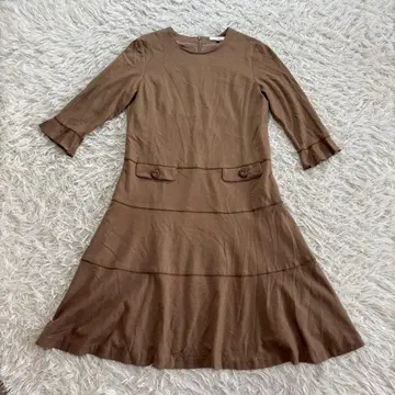 LESTERA (레테라) 레나운 티어드 원피스 플레어 원피스