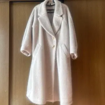 스나이델 샤기 롱 코트