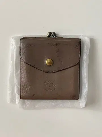 IL BISONTE 가죽 접이식 지갑 스냅 버튼 그레이지