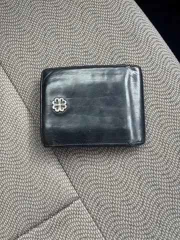 가르니 이단 접이식 지갑