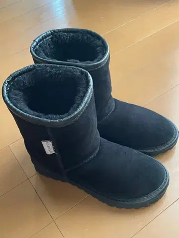 Celtic 셀틱 블랙 어그 부츠 영국제 23.5cm