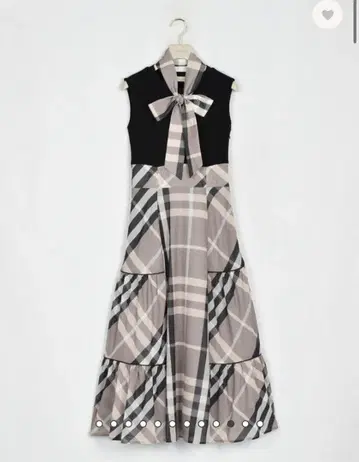 An MILLE 안미르 빅 체크 도킹 원피스