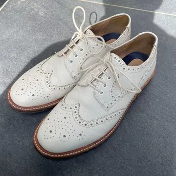 THE SHOP TK 화이트 레더 윙팁 슈즈