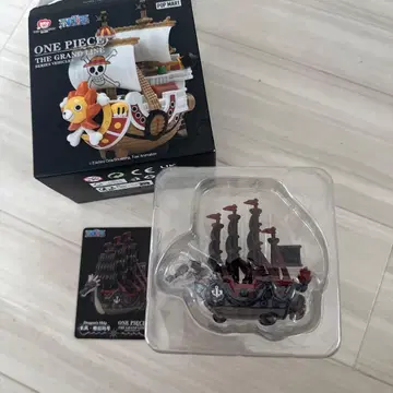 POPMART 원피스 GRAND LINE