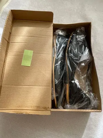 미사용 새상품 블랙 플랫 펌프스 아쿠아 가라지