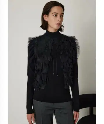 [ 미사용 새상품 ] RIM.ARK Tulle mini vest