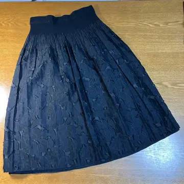 꼼사데모드 블랙 리버서블 스커트 리브 허리 15호